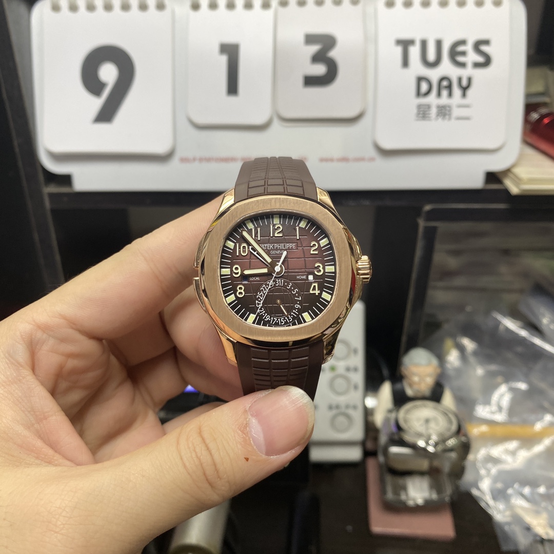 Patek Philippe Aquanaut Travel Time series 5164R-001, brown dial, GMT Dual Time Function, 40.8mm size.