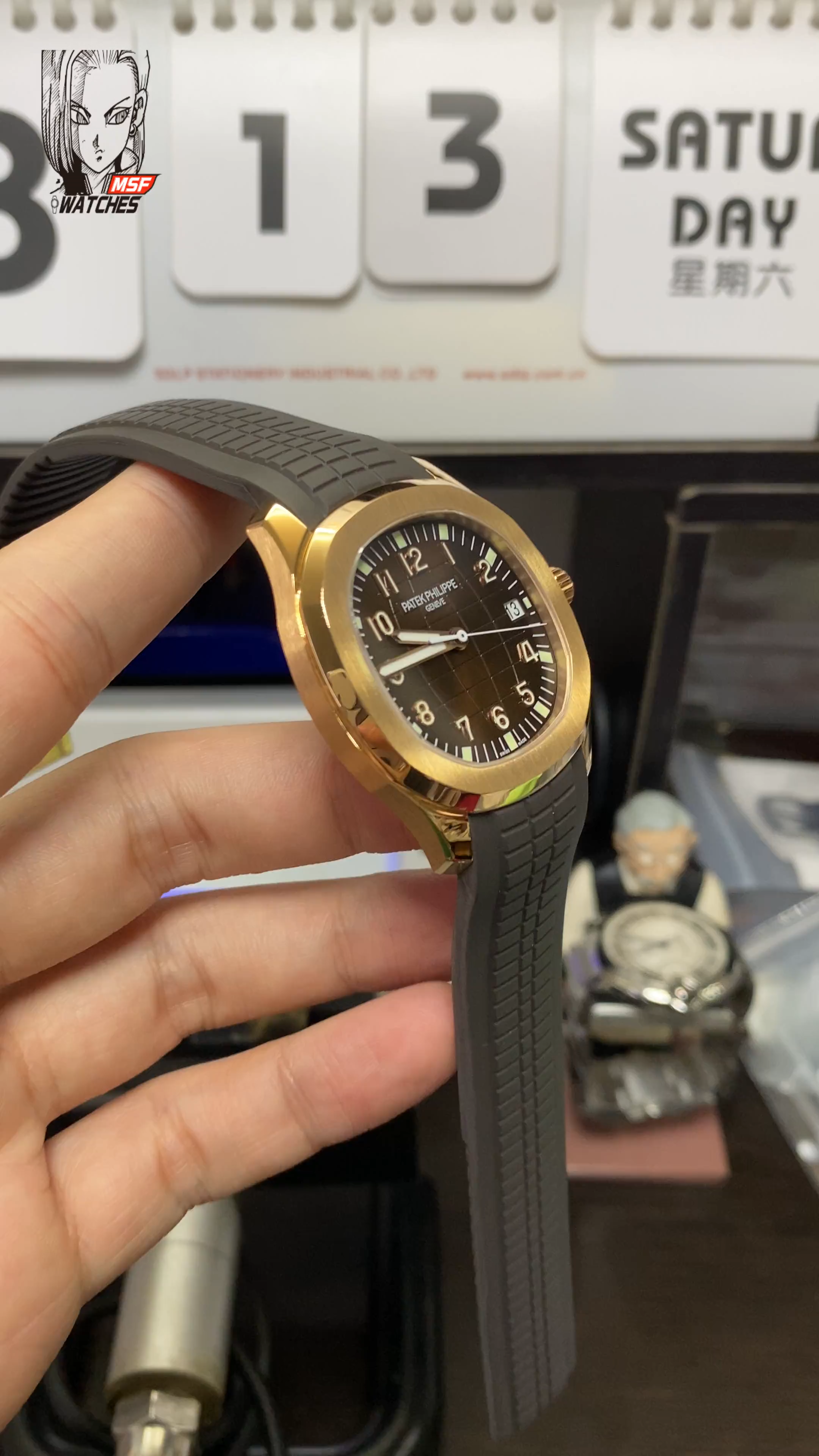 Patek Philippe Aquanaut Series 5167R-001, Rose Gold Case Coffee Dial Brown Strap, 40mm Size.