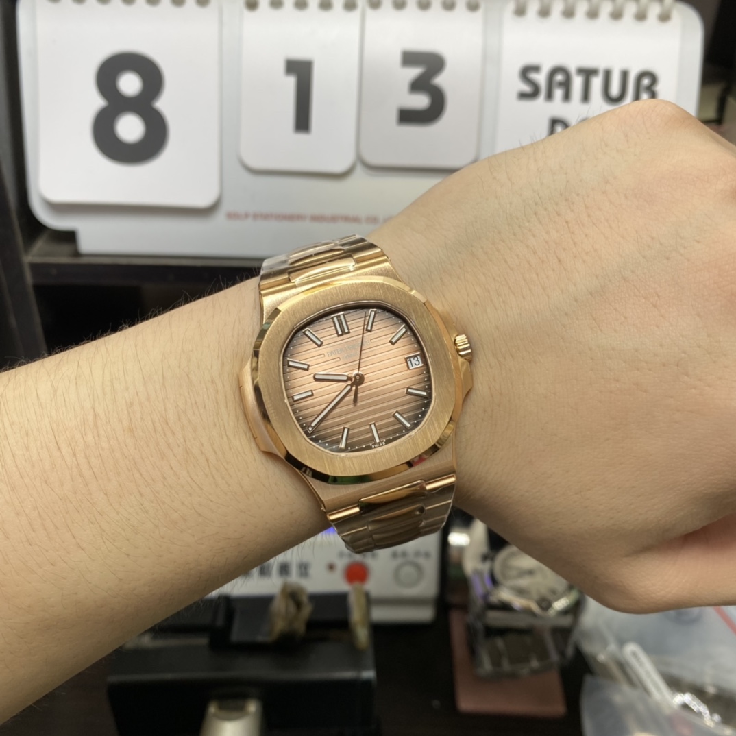 Patek Philippe Nautilus series 57111R-001, Rose Gold Case with Gradient Dark Brown Dial Steel Bracelet, 40mm Size.