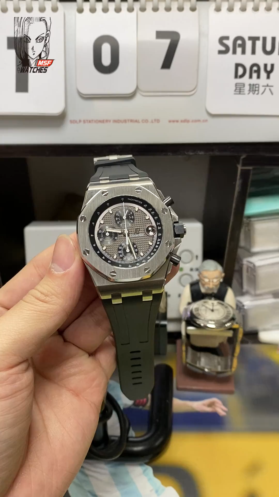 Audemars Piguet Royal Oak Offshore Series 26238TI.OO.2000TI.01, Gray Dial Steel Case, 42mm Size.