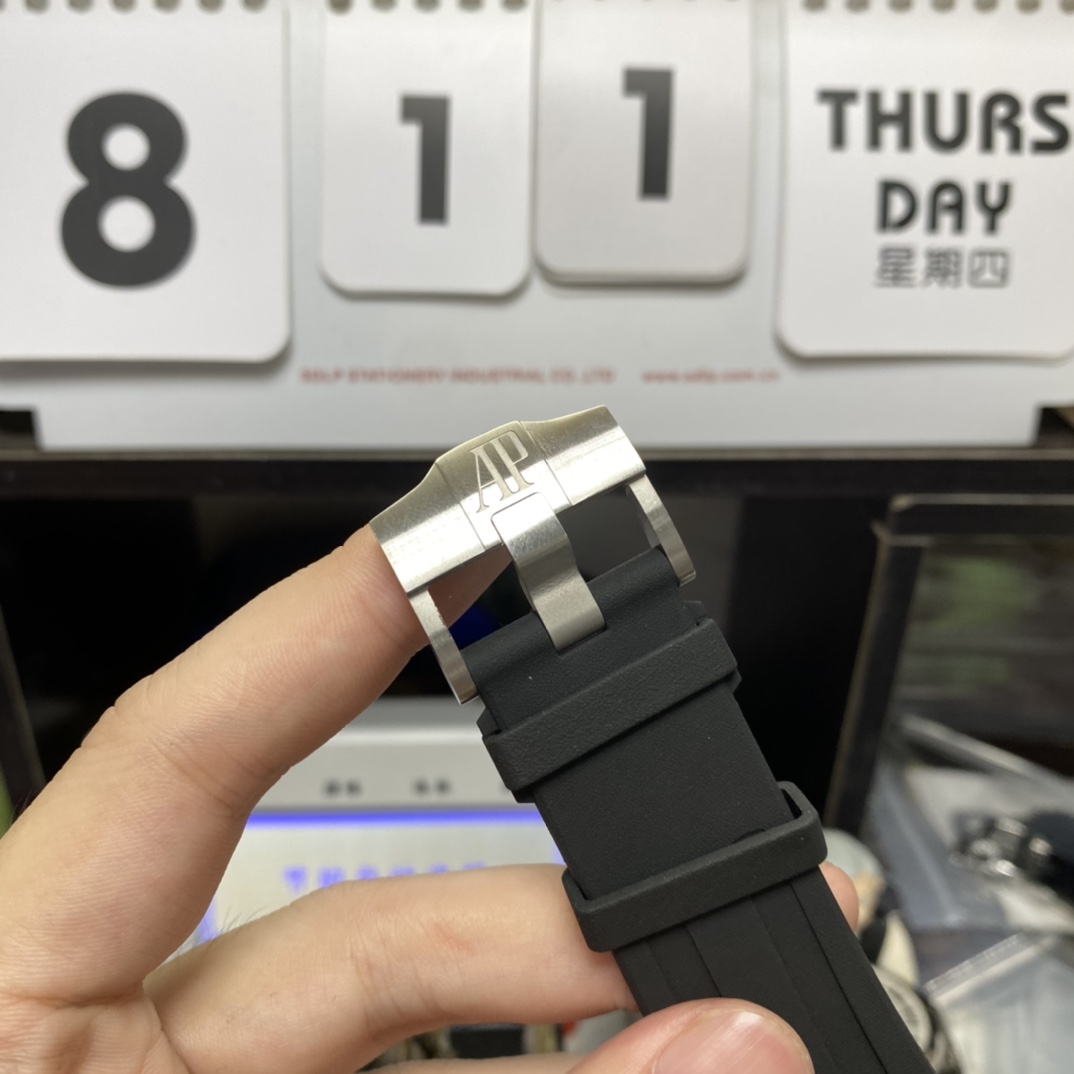 Audemars Piguet Royal Oak Offshore Series 15710ST.OO.A002CA.01, Black Transparent Caseback, 42mm Size.