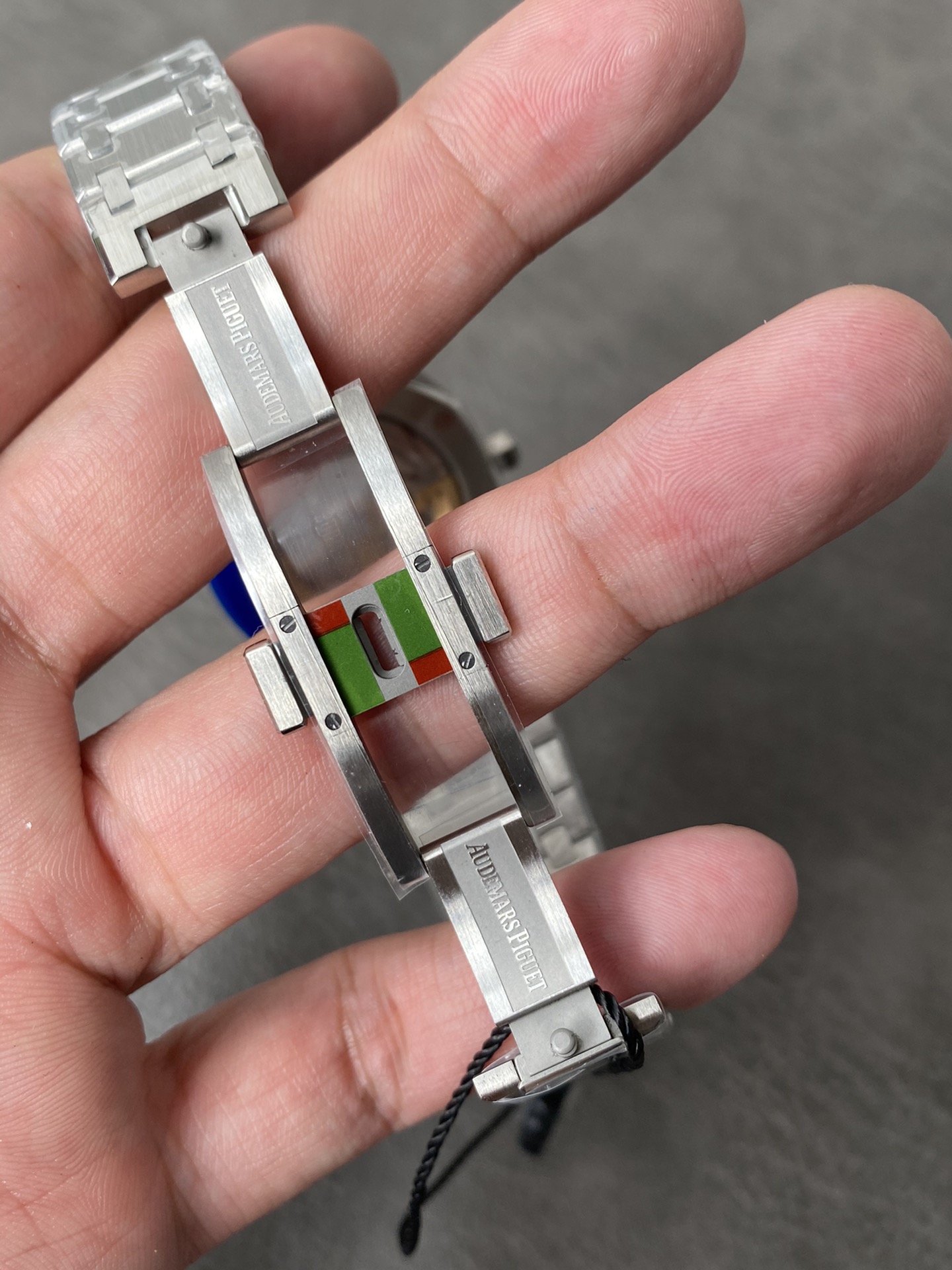 Audemars Piguet Royal Oak Offshore Series 15202ST.OO.1240ST.01, Blue Dial, 39mm Size.