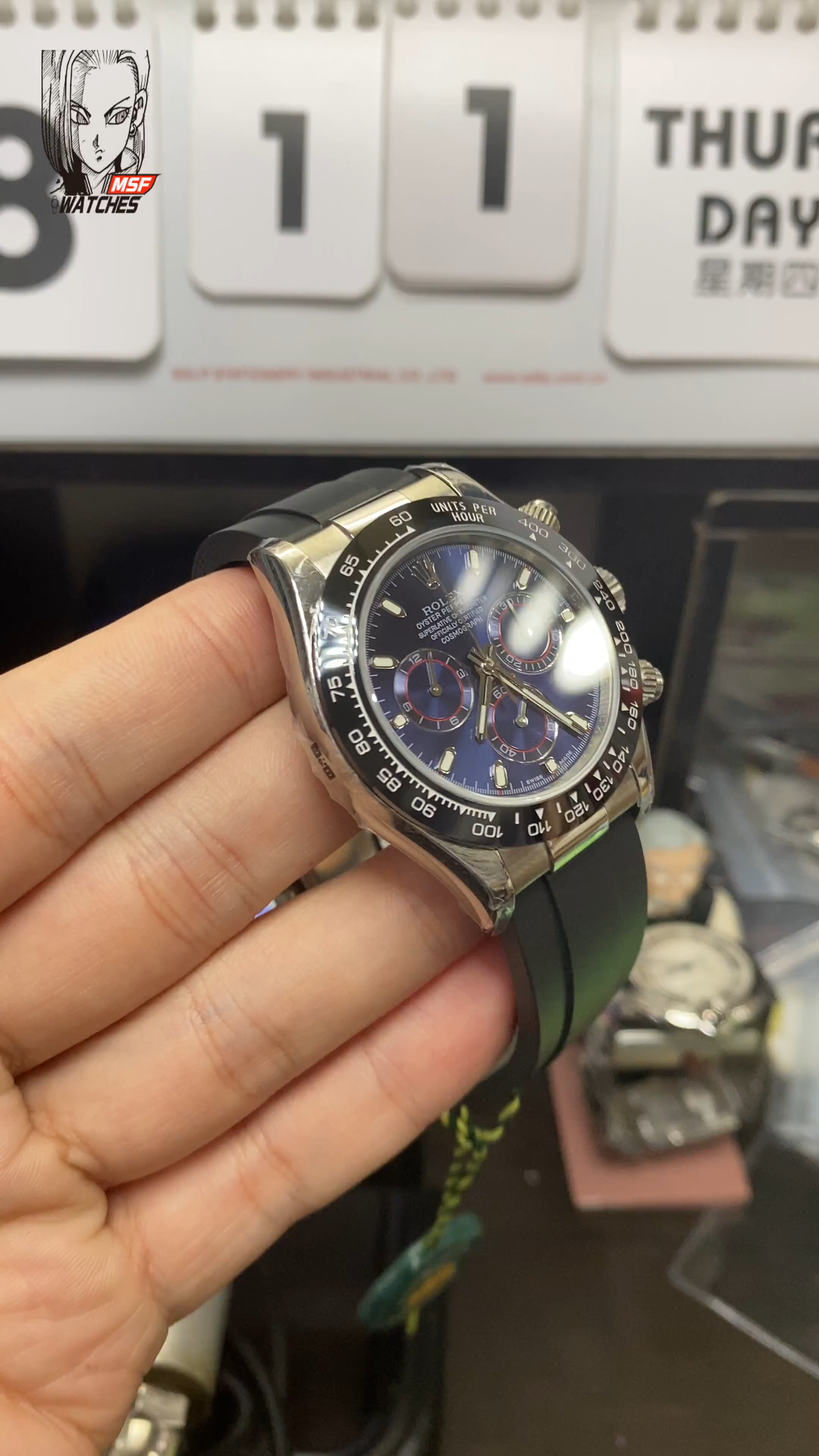 Rolex Cosmograph Daytona Series m116509-0071, Blue Ceramic Bezel, 40mm size, Rubber Strap.