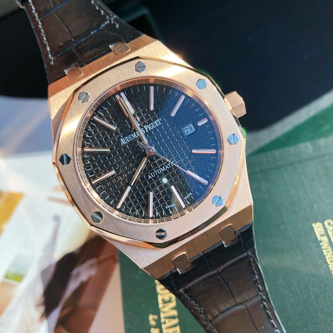 Audemars Piguet Royal Oak Series 15510OR.OO.D315CR.02, Blue Dial, 41mm size.