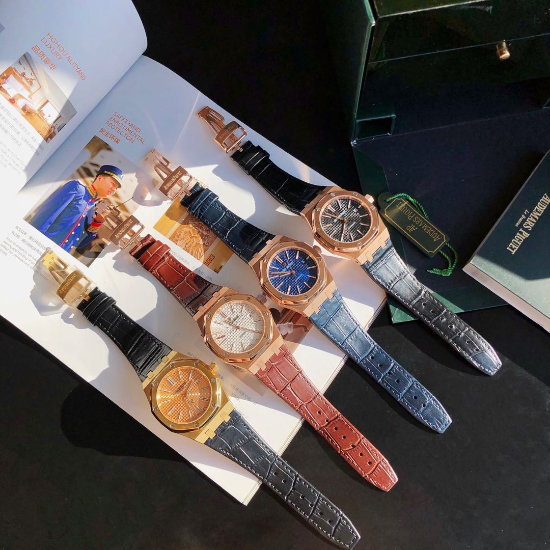 Audemars Piguet Royal Oak Series 15510OR.OO.D315CR.02, Blue Dial, 41mm size.