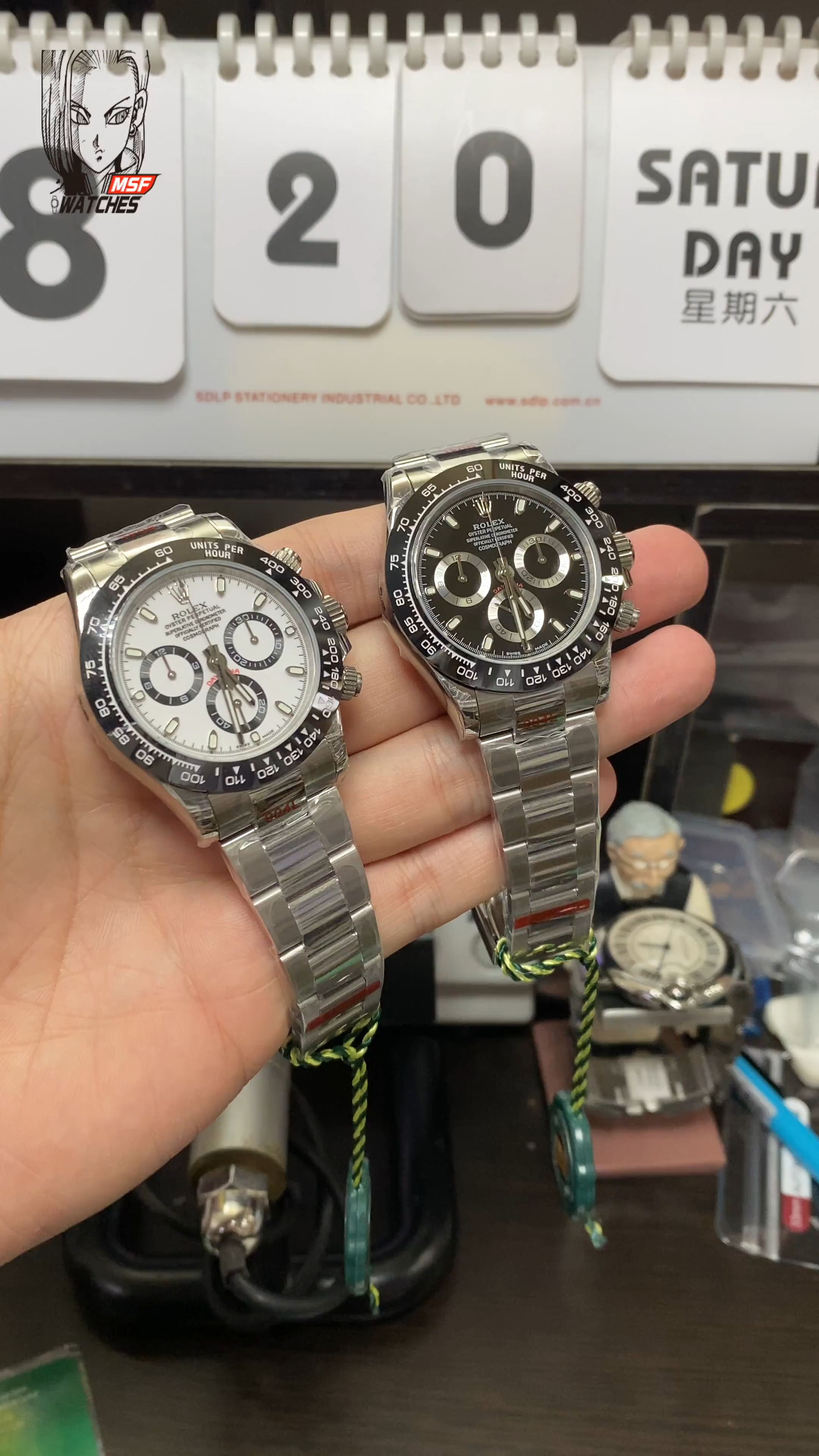 Rolex Cosmograph Daytona Series m116500ln-0001. a black and white panda color scheme, 40mm size.