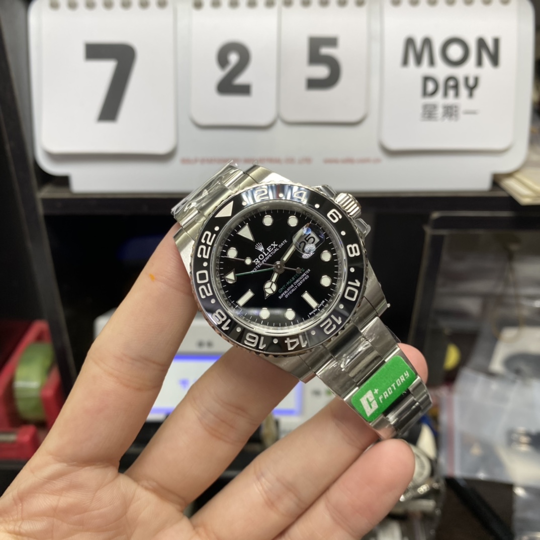 Rolex GMT-Master II series 116710LN-0001, All-Black Bezel Black Dial Green Hands, 40mm Size.