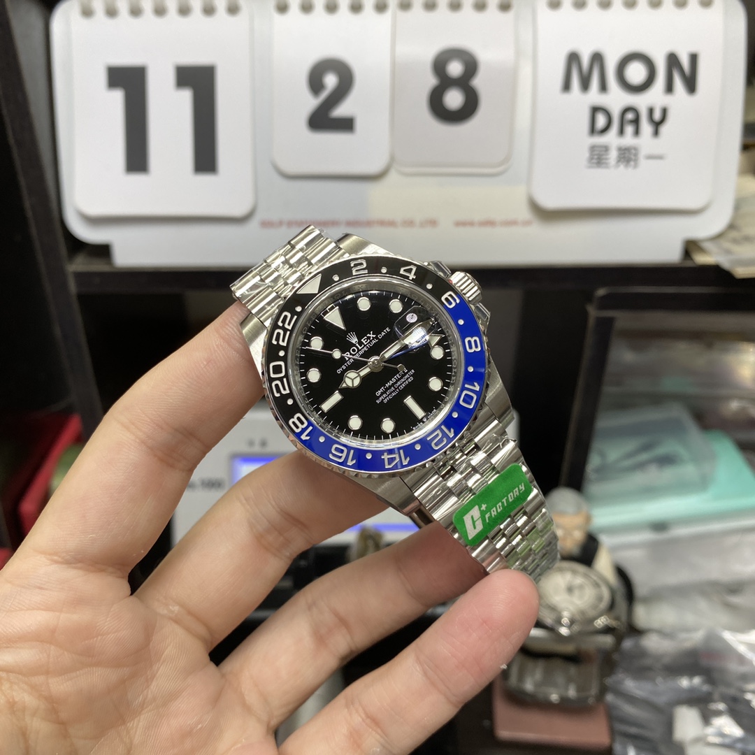 Rolex GMT-Master II series m126710blnr-0002, BATMAN, Steel Bracelet Black and Blue Ceramic Bezel Black Dial, 40mm size, Jubilee strap