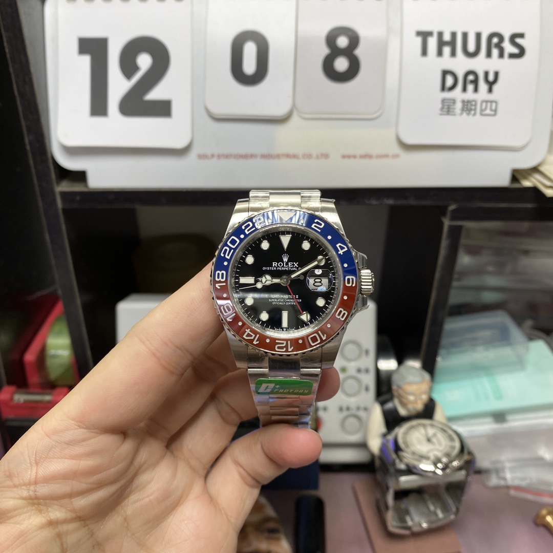 Rolex GMT-Master II series m126710blro-0002, Pepsi bezel features a five-link Jubilee bracelet a red and blue ceramic bezel a black dial and a red GMT hand, 40mm size.