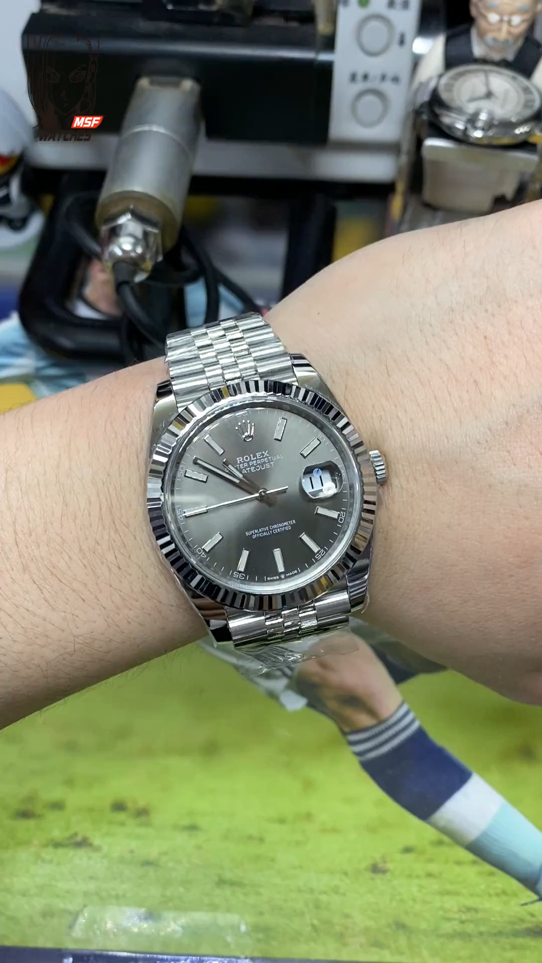 Rolex Datejust Series m126334-0014, Dark Grey Dial Fluted Bezel, 41mm Size.Jubilee strap