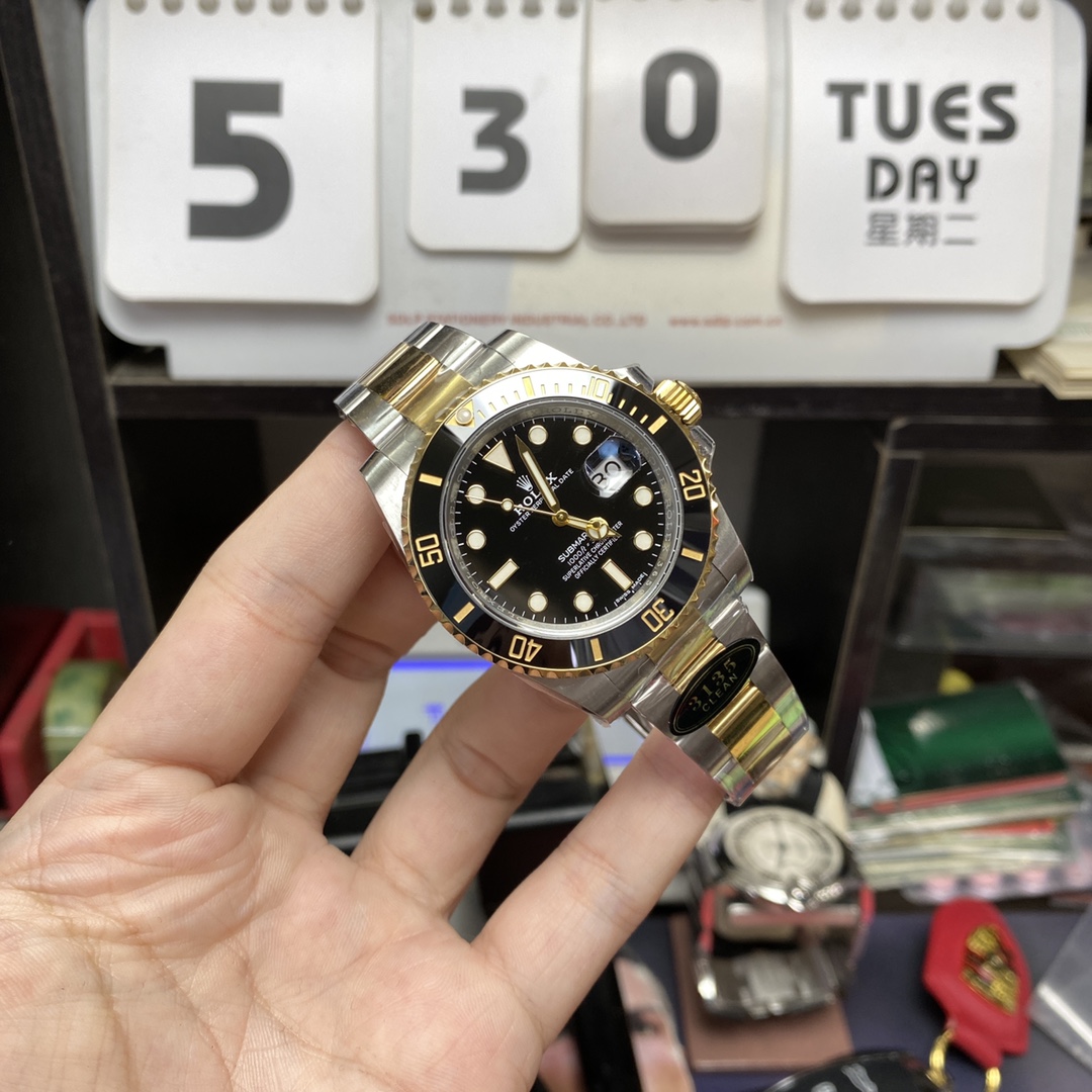 Rolex Submariner Series 116613LN-0001, Two-Tone Black Submariner, 40mm size.