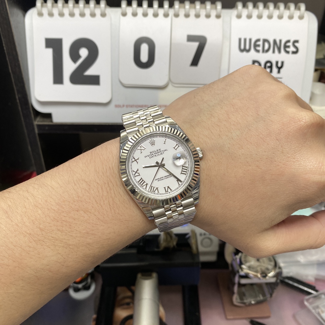 Rolex Datejust Series m126334-0024, White Dial with Roman Numerals and a five-link steel bracelet, 41mm size.