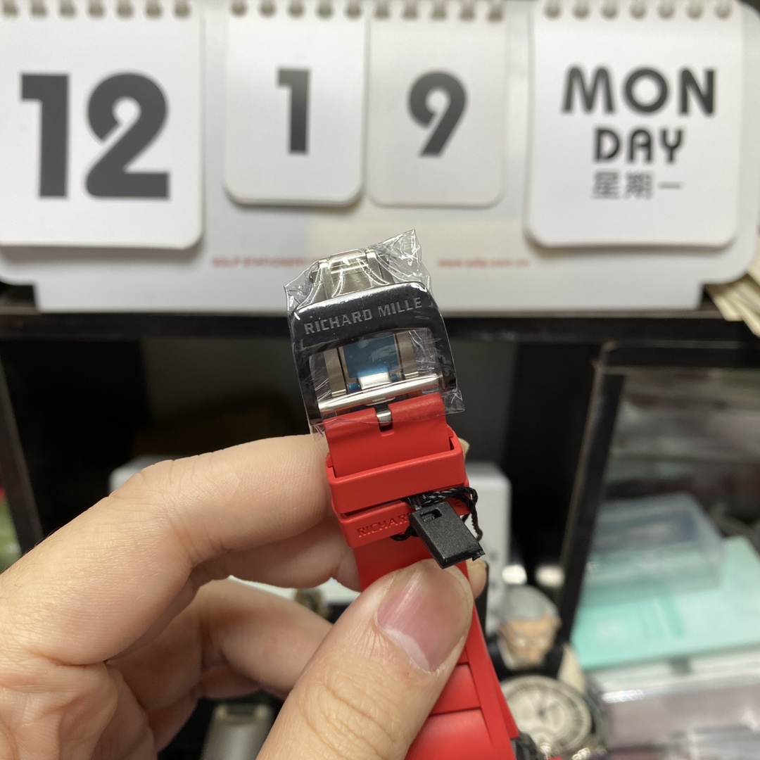 Richard Mille Men's Collection series RM 35-02, Carbon Fiber Case.