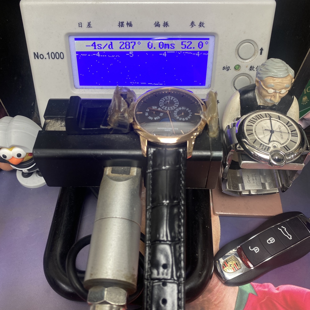 Vacheron Constantin Heritage Collection series 43175000R-B343, Black Dial Rose Gold Case Ultra-Thin Perpetual Calendar, 41mm Size.