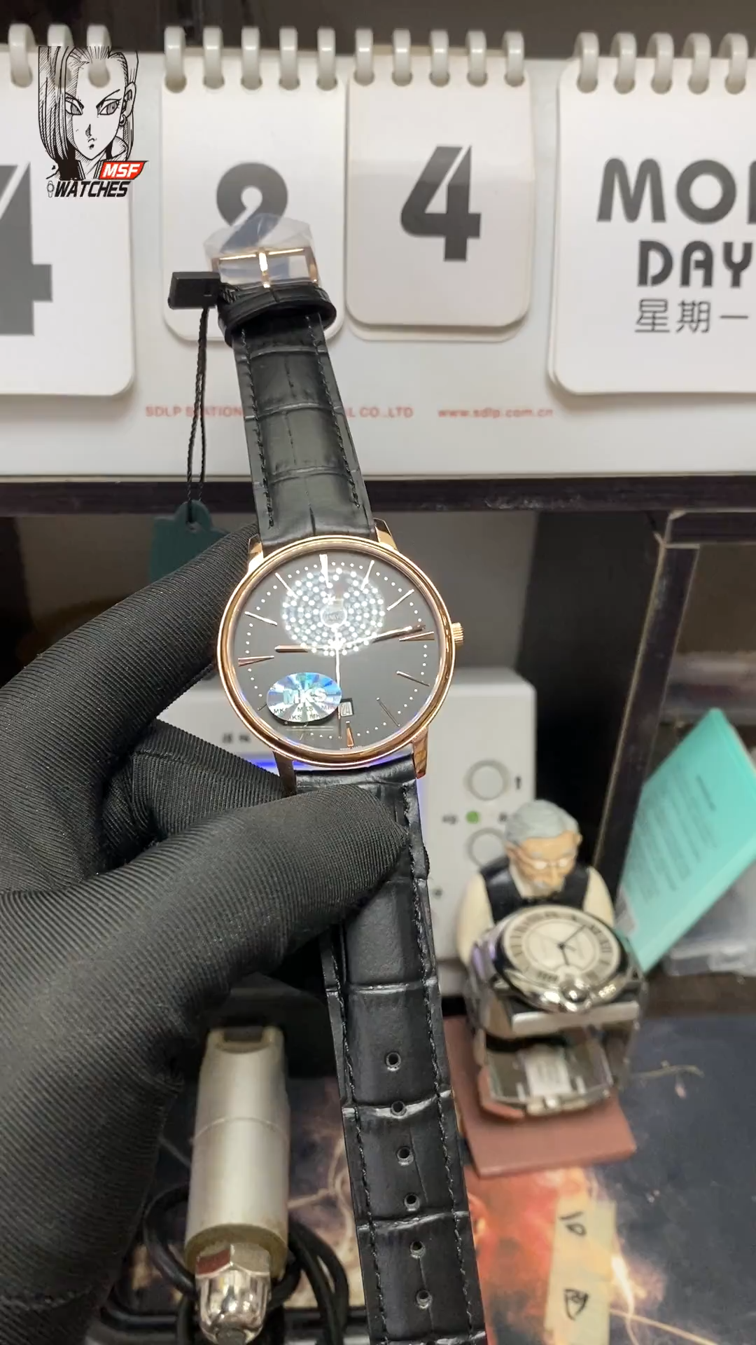 Vacheron Constantin Heritage Collection series 81180000R-9283, Black Dial Rose Gold Case Same Model as High Qiqiang, 40mm size.