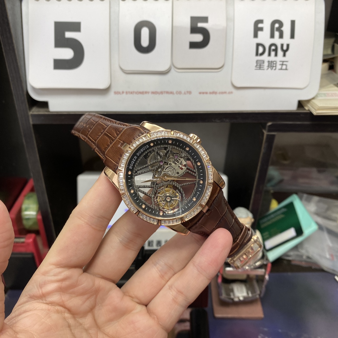 Roger Dubuis Royal Oak Series 18K ROSE GOLD CASE Tourbillon movement , 45mm Size.